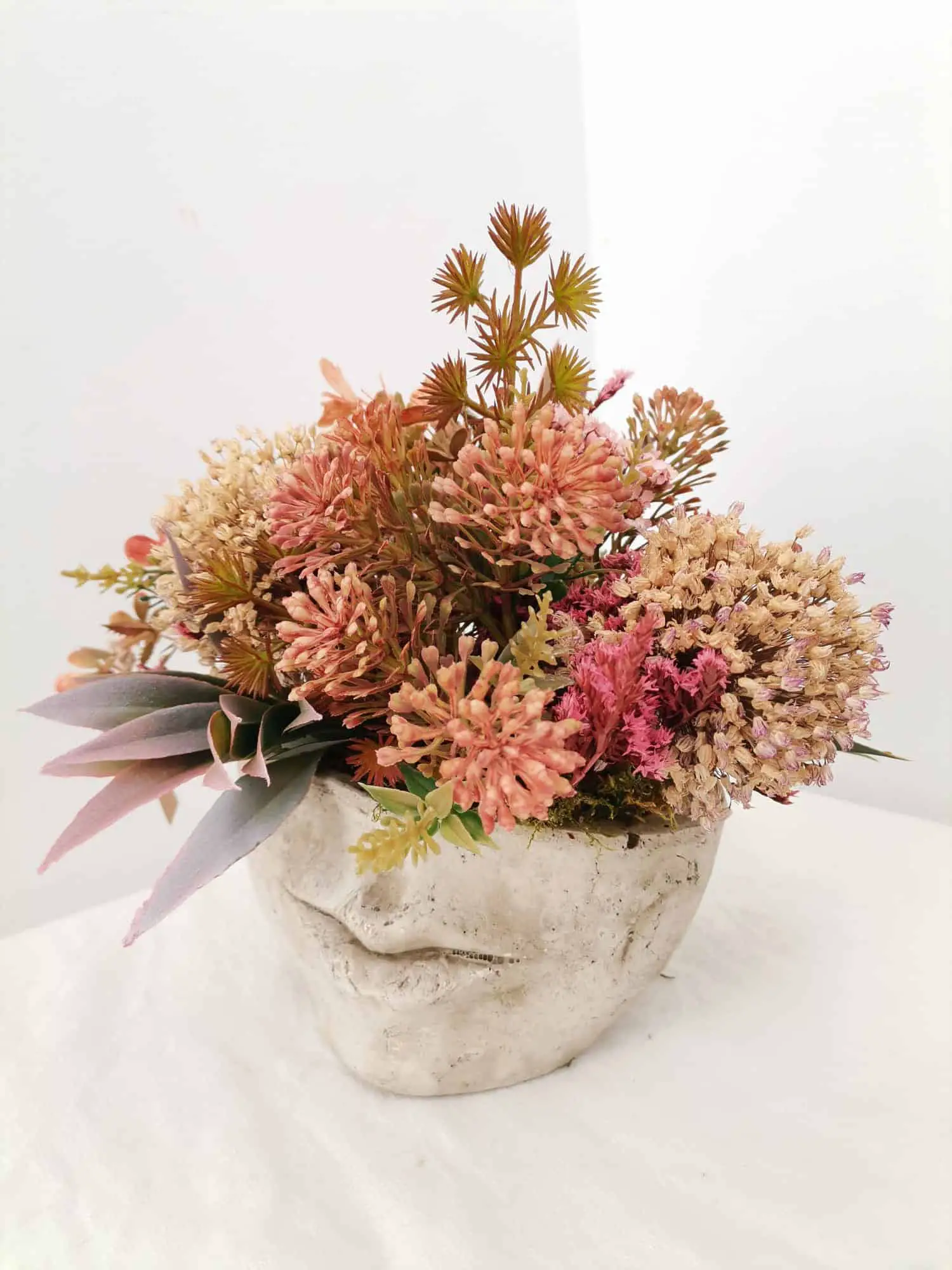 bouquets and arrangements with freeze-dried flowers4